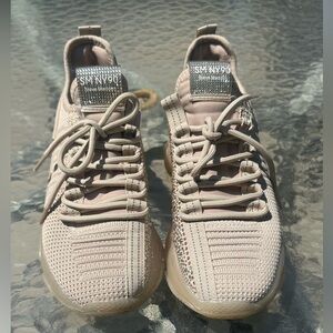 Steve Madden Maxima Tan Sneakers